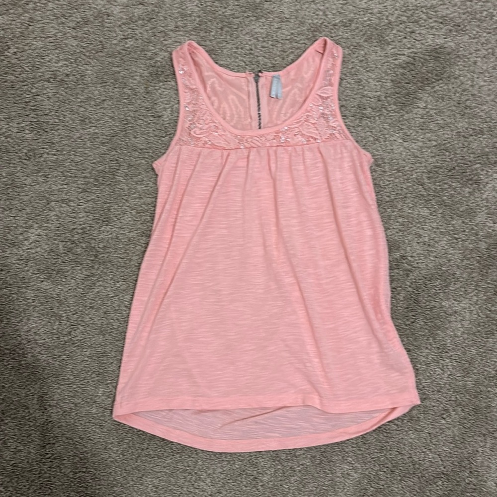 casual tank top